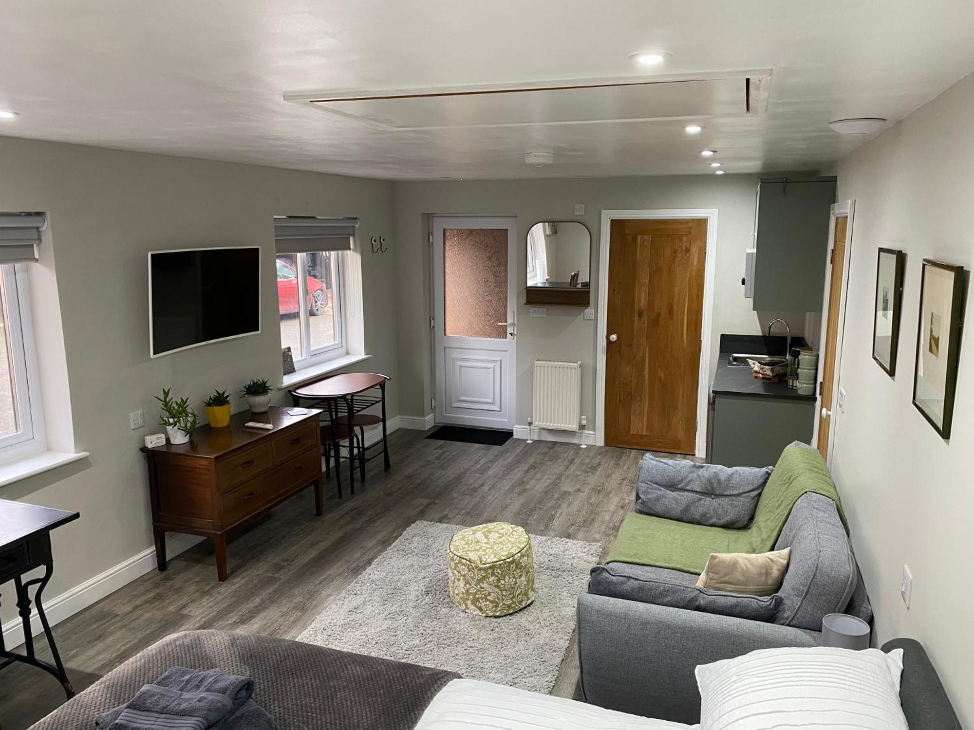 Spalding - Self Contained Studio Double - An Extra Single Bed Can Be Provided Экстерьер фото
